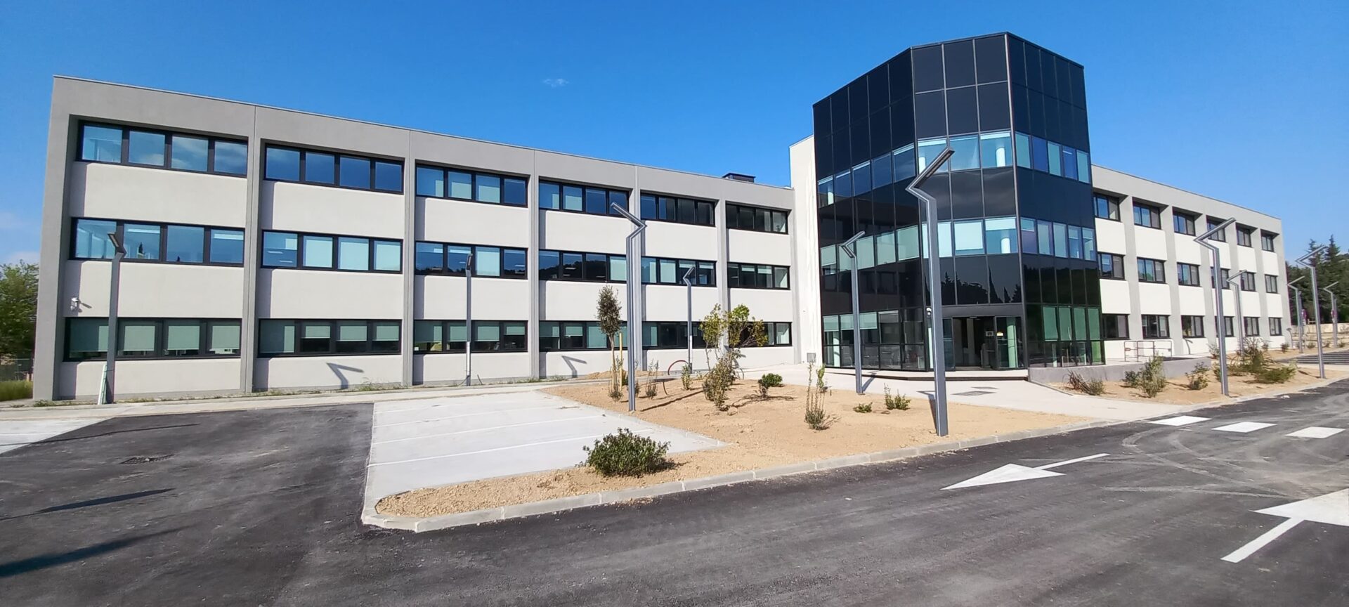 Patrimoine Groupe BMG - immeuble de bureaux Les Pennes - Les Pennes Mirabeau (13)